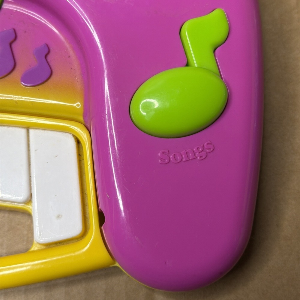 Vintage BARNEY Keyboard Song Magic PLAYSKOOL 1999 Plays 7 SONGS 90s Y2K Works - Picture 3 of 7